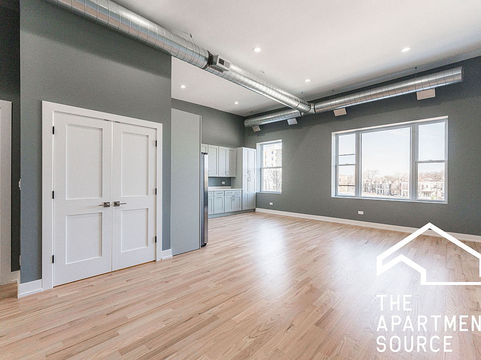 1st image of 2626 N Milwaukee Ave #2