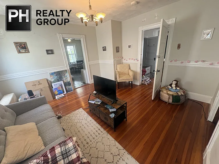 73 Marlboro St #3 — Photo 8