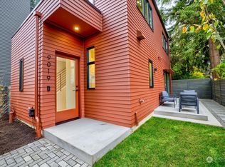 9019 8th Ave NE, Seattle, WA 98115