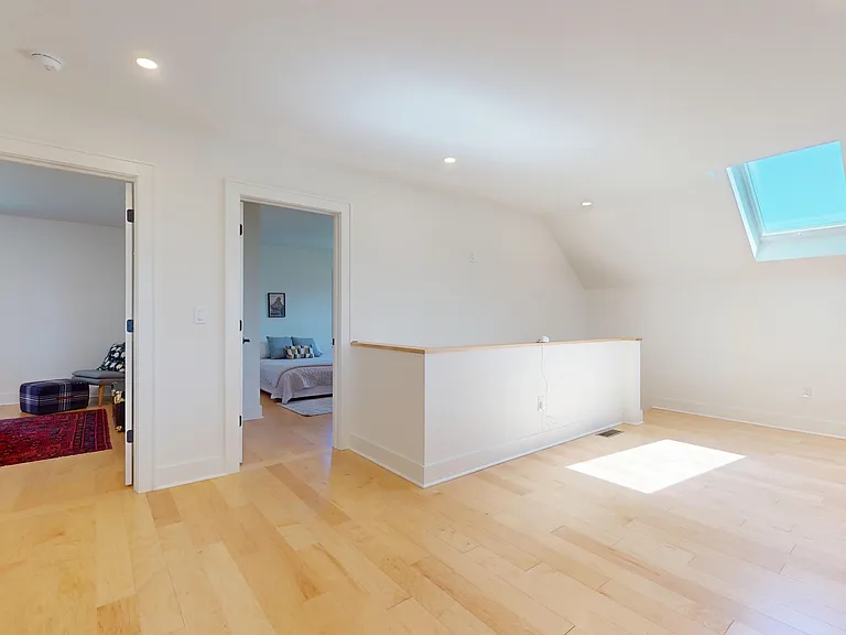 1100 Snyder Hill Rd — Photo 10