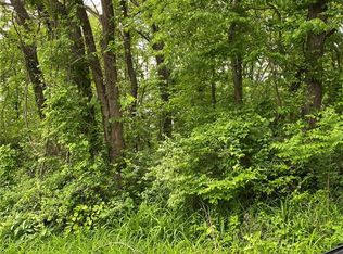 Broadway St, Missouri City, MO 64072