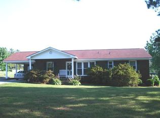 326 Lighthouse Church Rd, Siler City, NC 27344