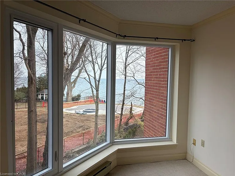 2220 Lakeshore Rd #25 — Photo 23