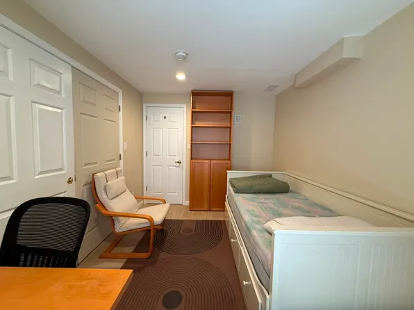 (undisclosed Address), Bethesda, MD 20814