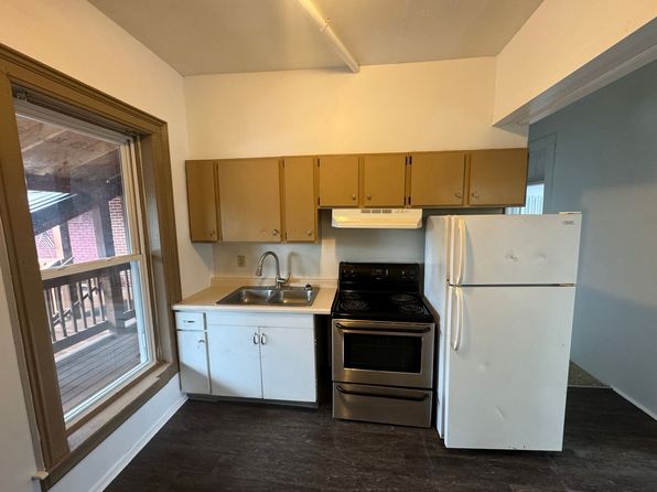 115 W Pearl St #8