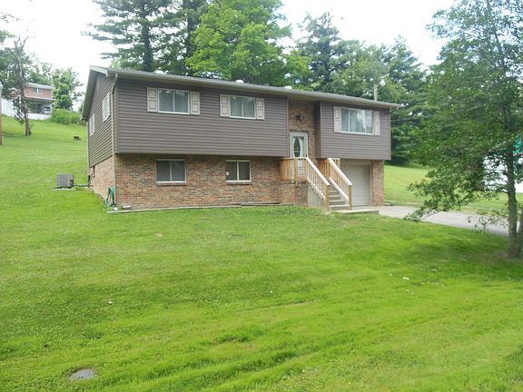 2nd image of 108 Adkins Ave