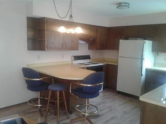 3rd image of 1519 Wolf Ct
