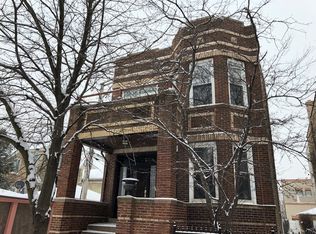 2113 W Shakespeare Ave #1, Chicago, IL 60647