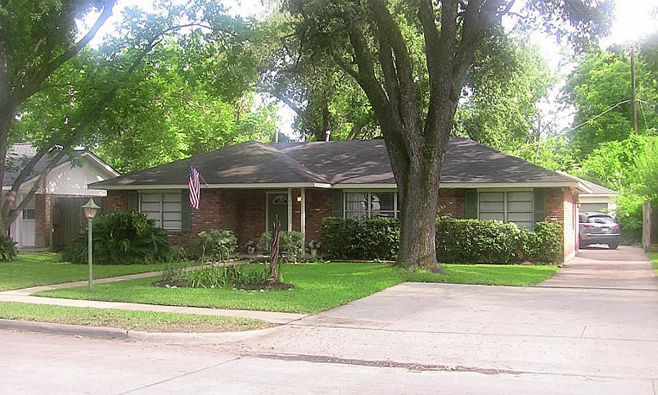 1st image of 9837 Westview Dr