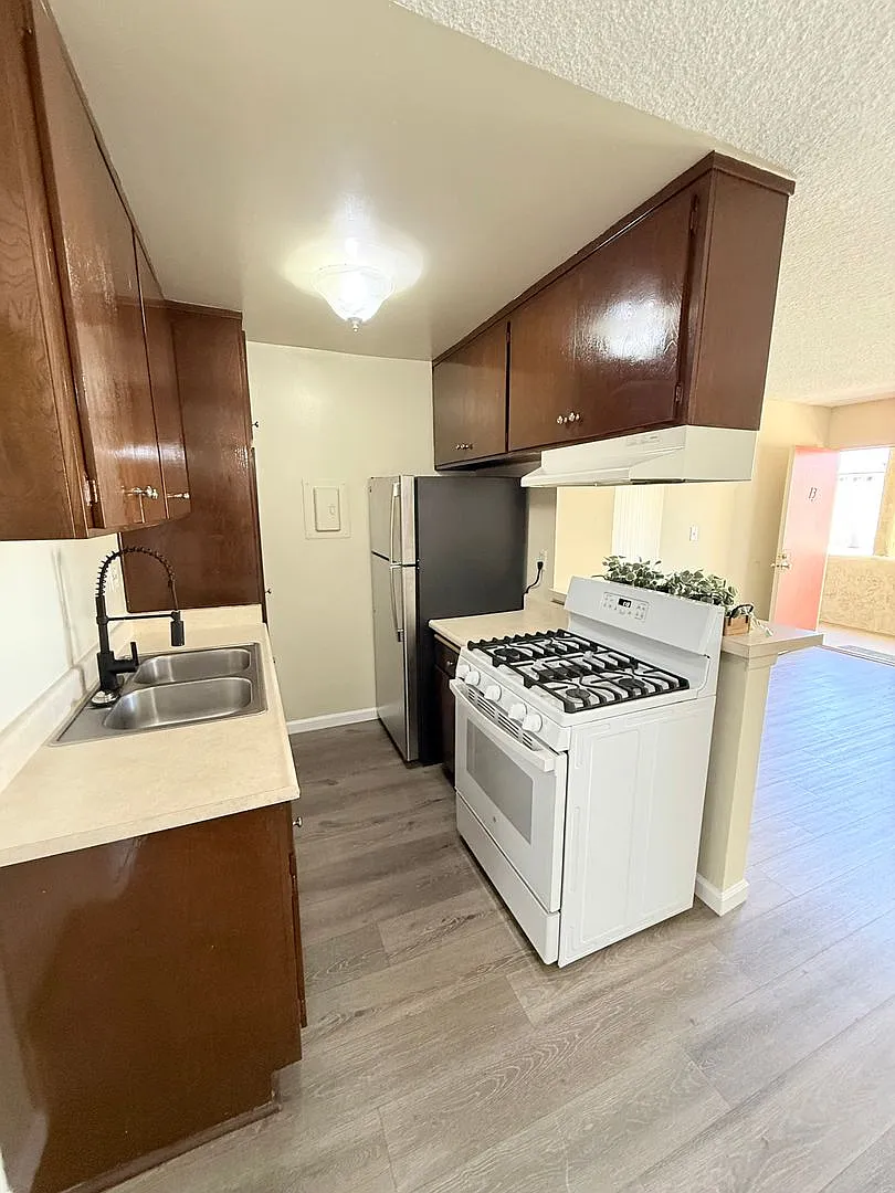 18410 Plummer St. — Photo 3