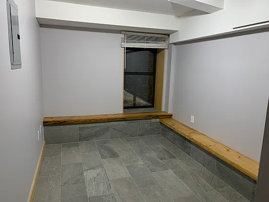 Rented by BH Brokerage Group | media 24