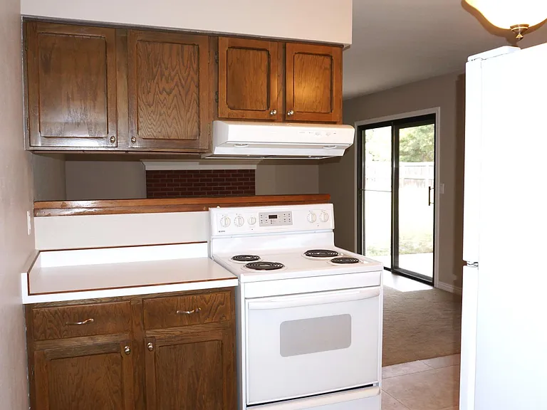 11891 E Arkansas Ave — Photo 5
