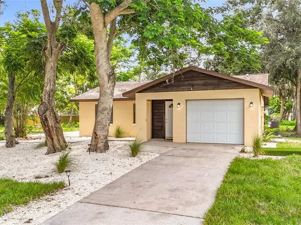 5137 Camus Way, Sarasota, FL 34232