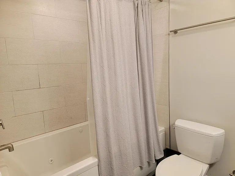 hallway bathroom-2nd floor