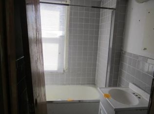 233 Liberty St, Paterson, NJ 07522