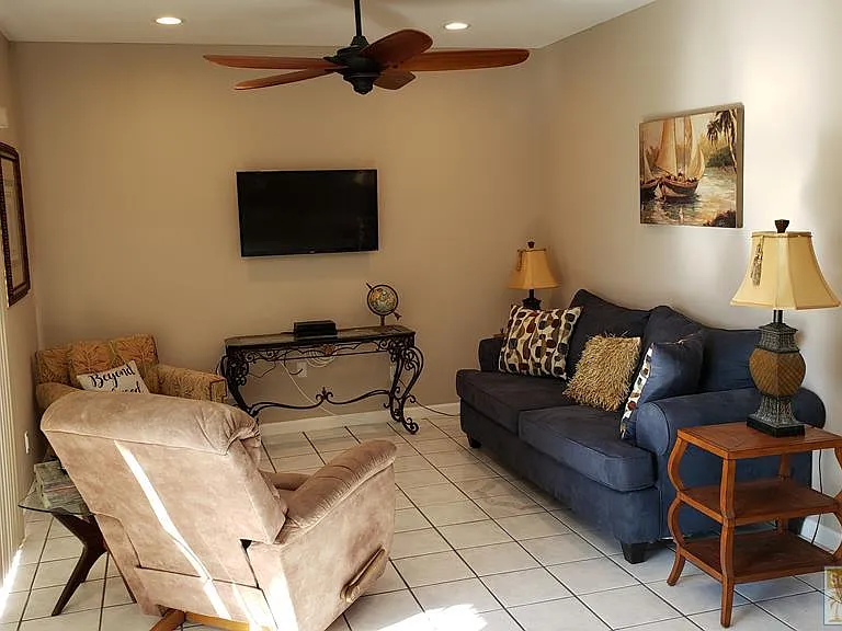 801 Beach Blvd #102B — Photo 6