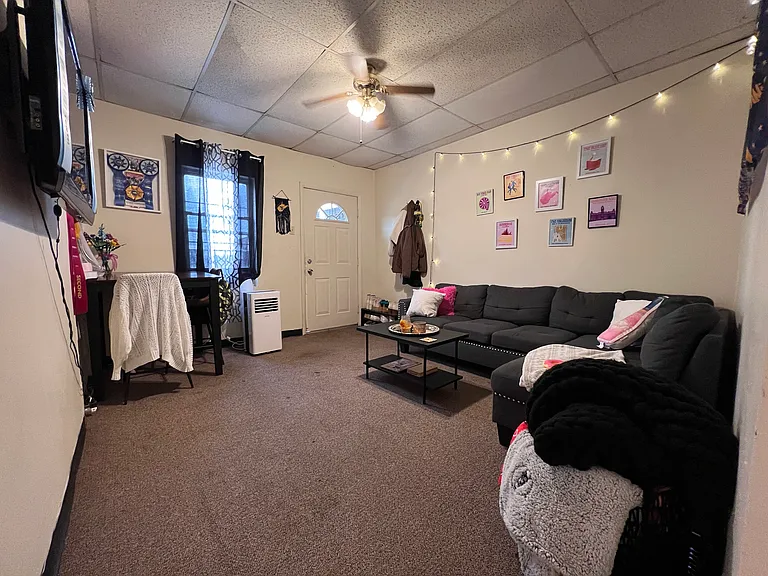 382 Forest Ave — Photo 4