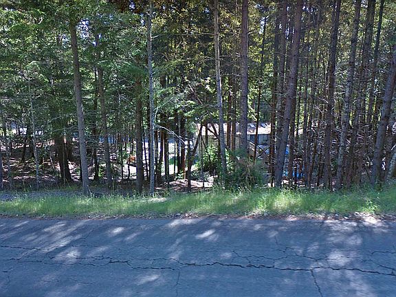 5th image of 26762 Bear Dr