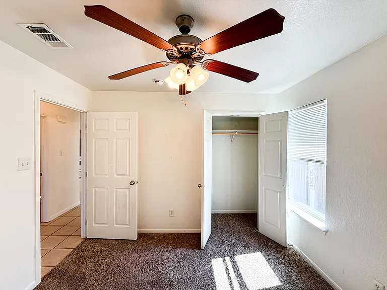 1202 Cinch Dr #A — Photo 16