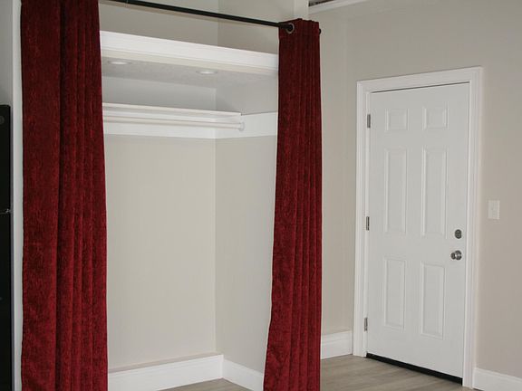 4th image of 1460 E Bay Dr APT 7F