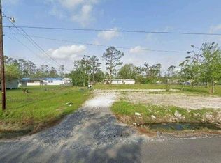 1343 Belfield Rd, Lake charles, LA 70611