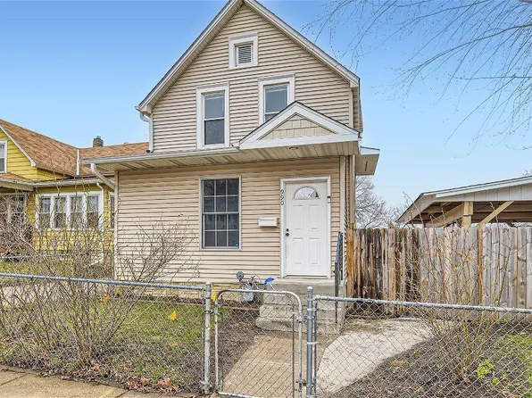 990 Galtier St, Saint Paul, MN 55117