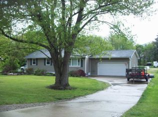 33075 Chestnut Ridge Rd, North Ridgeville, OH 44039