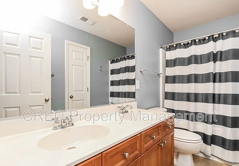 3533 Claremont St — Photo 23