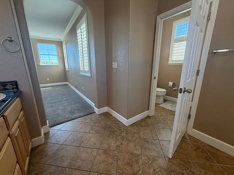 3122 Mowbray Way — Photo 6