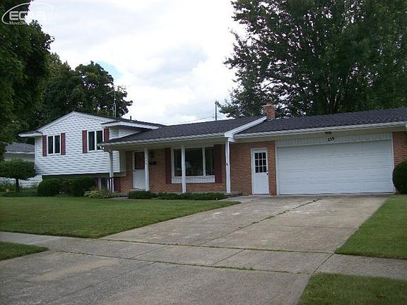 3rd image of 339 Plymouth Dr