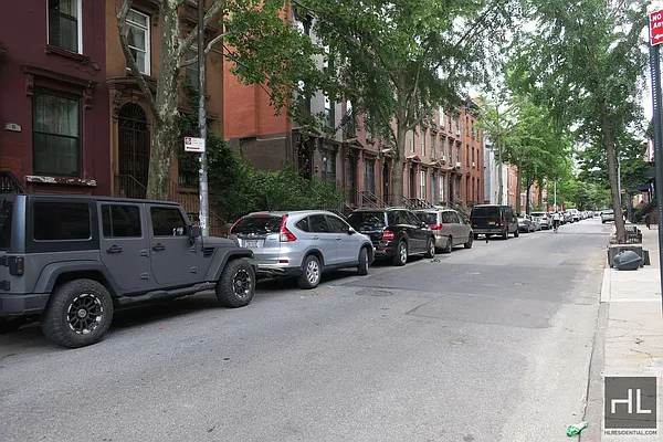 Rented by Highline Residential | media 8