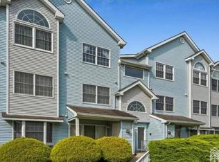 634 Edpas Rd, New Brunswick, NJ 08901