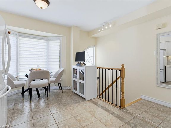 3rd image of 3480 Upper Middle Rd #110