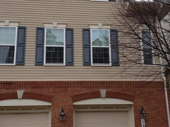 13402 Roberts Tavern Ct #2242, Clarksburg, MD 20871