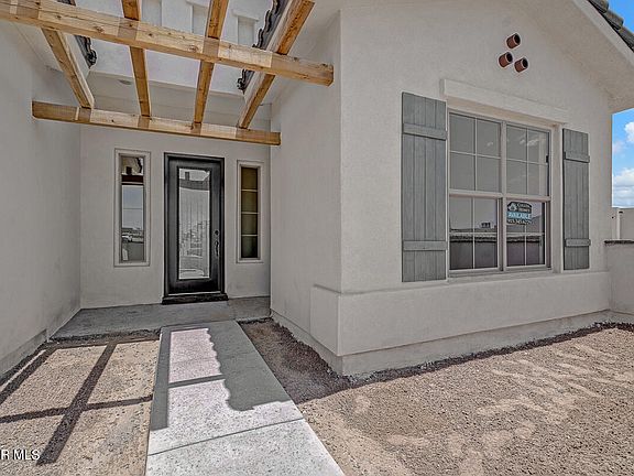3rd image of 804 Eastwell Dr