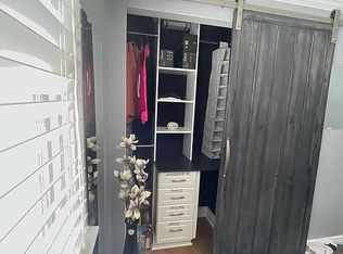 71 Janeway Ave, Moorestown, NJ 08057