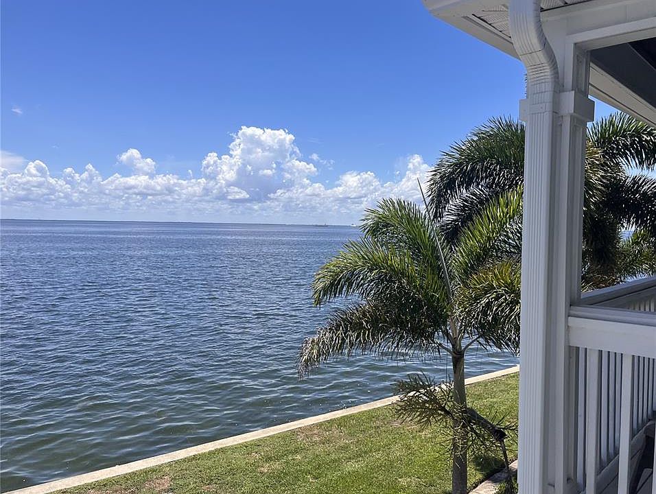 1st image of 4874 COQUINA KEY DRIVE SE #C