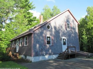 26 January Ln, Milford, ME 04461