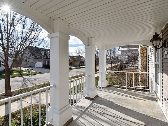 2nd image of N163W19800 Riverview Dr