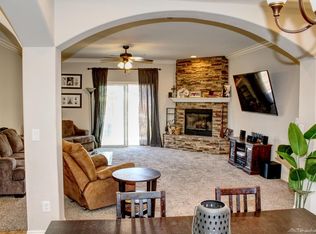 27961 Stallion Springs Dr, Tehachapi, CA 93561