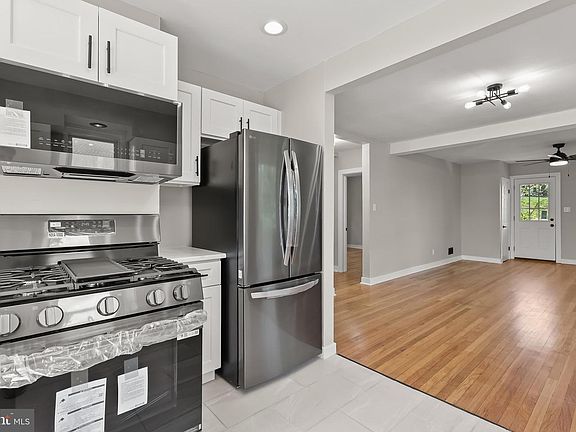 4th image of 5601 Windsor Mill Rd