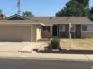 884 El Capitan Ave, Manteca, CA 95337