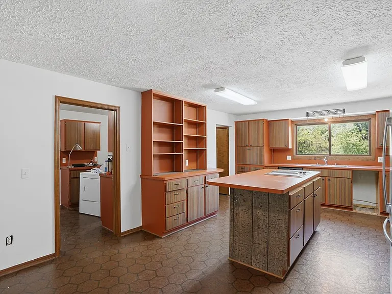 780 N Van Dyke Rd #1 — Photo 22