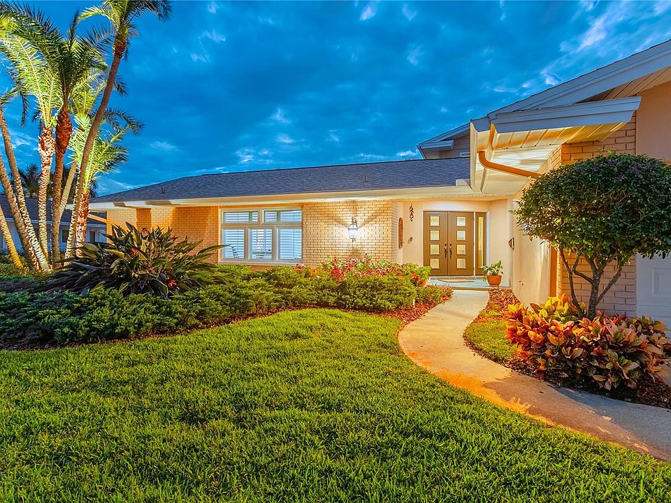 1st image of 995 Eden Isle Dr NE