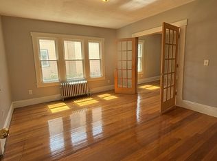 723 White St, Springfield, MA 01108