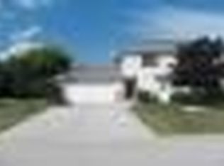 W199N11298 Rosewood Ct, Germantown, WI 53022
