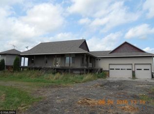 17886 350th St, Shafer, MN 55074