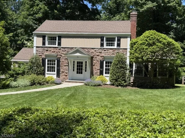 75 Club Dr, New Providence Boro, NJ 07901