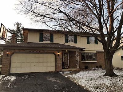 5945 Blue Spruce St, Columbus, OH, 43231