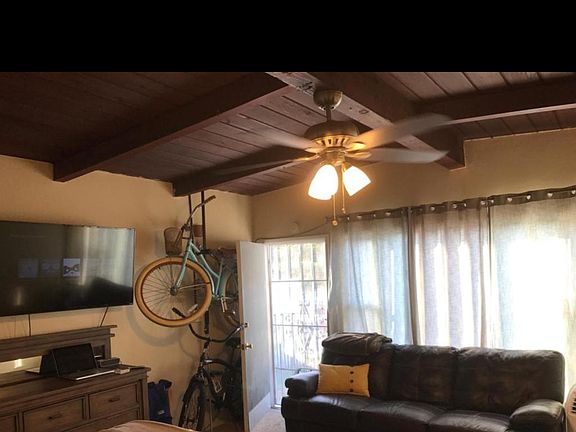 5th image of 1425 Pacific Beach Dr
